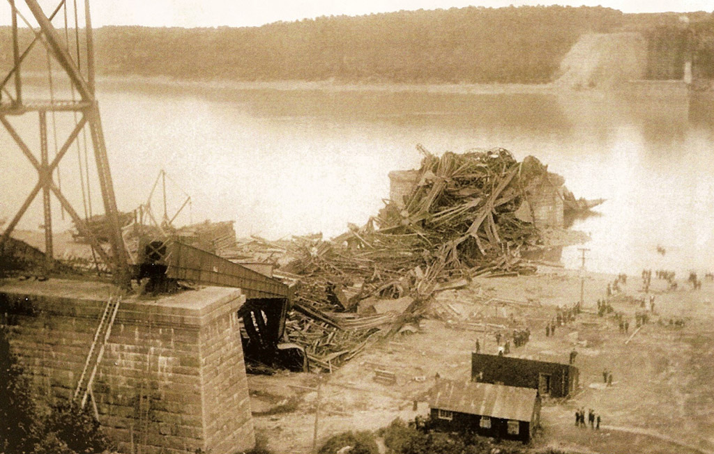 1907_Pont_Effondrement_1_37L_01
